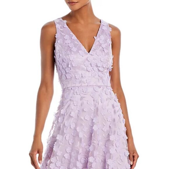Eliza J Dresses & Skirts - Eliza J 3D Flower V Neck Gown - Size 10 Lavender